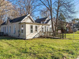 2410 N Ellis St, Peoria, IL 61604