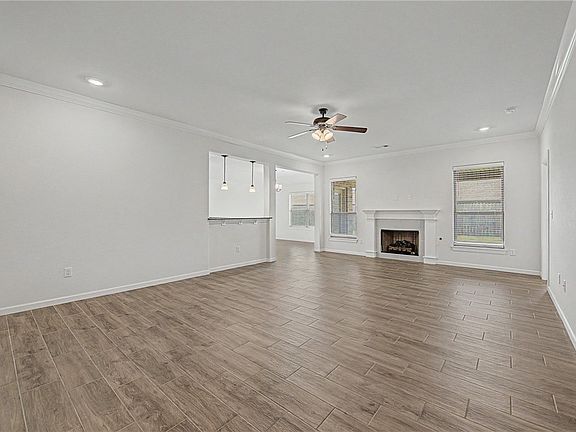 4th image of 4479 W Topeka Ave
