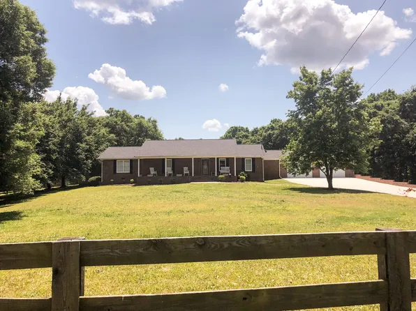 155 Robert Reid Rd, Royston, GA 30662