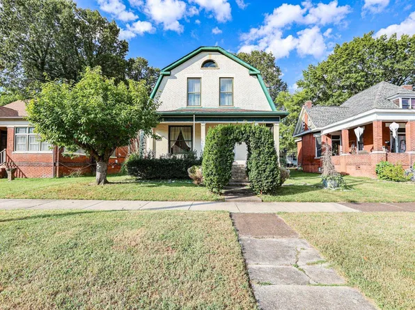 221 Harahan Blvd, Paducah, KY 42001