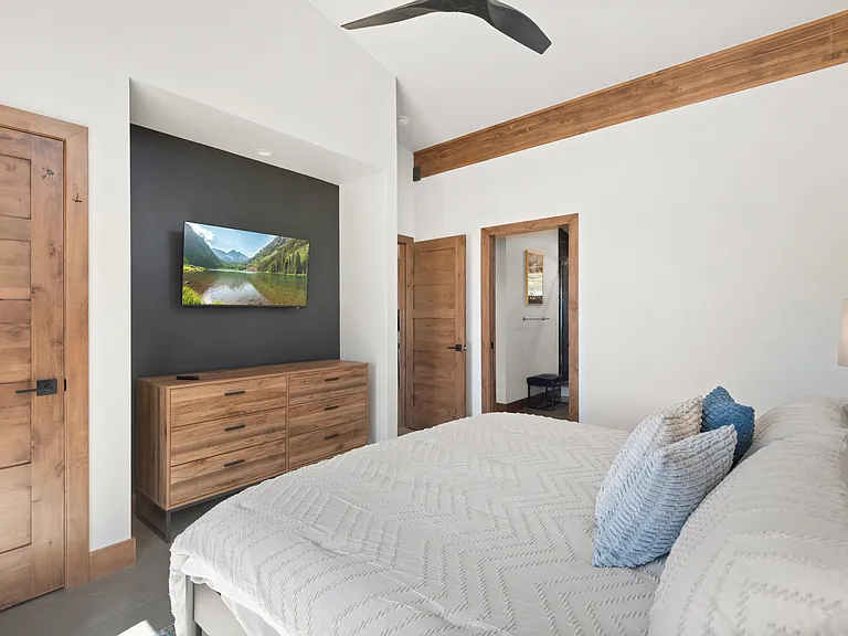 945 Nob Hill Rd #12 — Photo 14