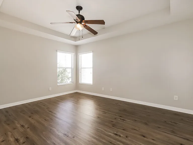 906 Larwood Pine Dr — Photo 10