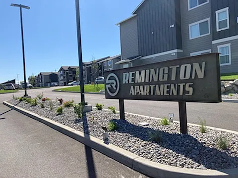 Remington Apartmetns — Photo 1