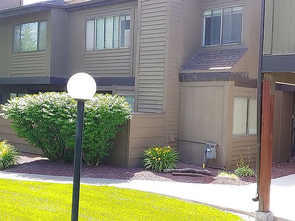 3rd image of 1405 Presto St APT 1