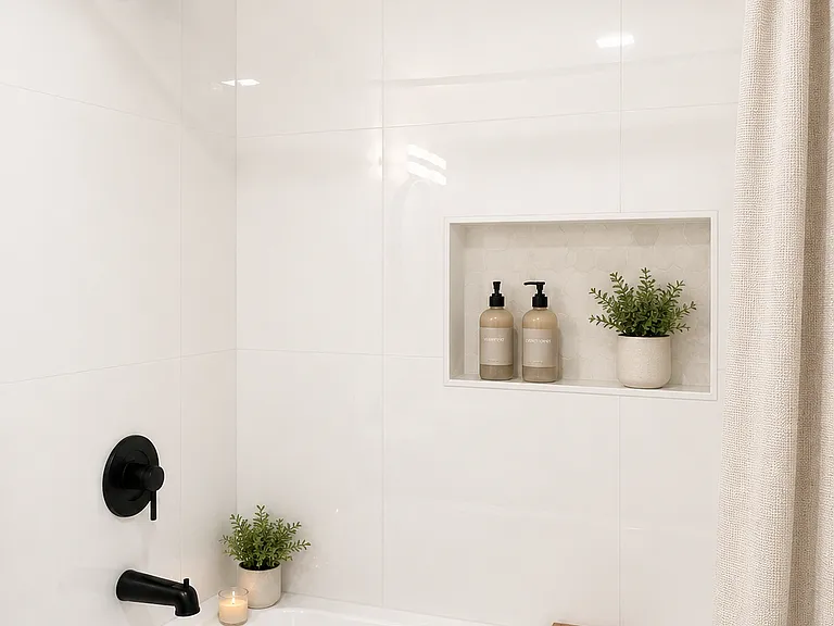 510 Comox Rd #102 — Photo 13