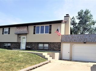 1005 Laframboise Dr, Fort Pierre, SD 57532