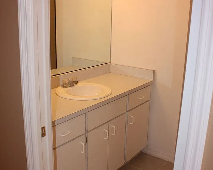 20 Zebulon Pl — Photo 6