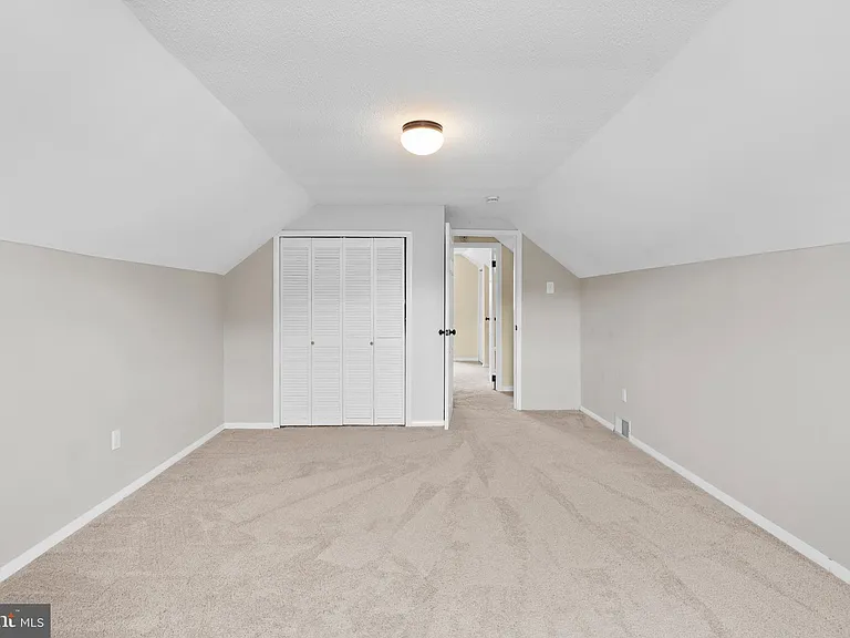 522 Penn Blvd — Photo 20