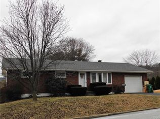 106 N 12th St, Lehighton Borough, PA 18235