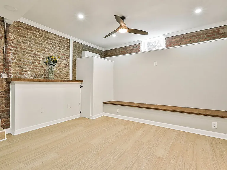 685 Argonne Ave NE #14 — Photo 13