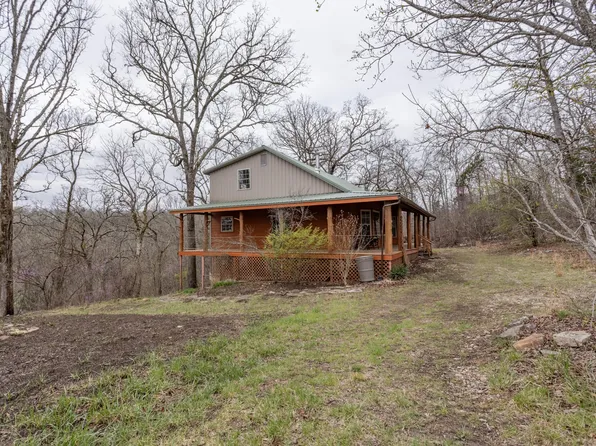 1982 Mannon Road, Bradleyville, MO 65614