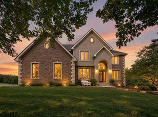 22119 171st St, Basehor, KS 66007