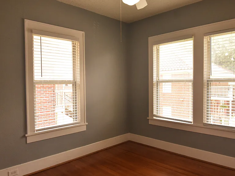 Secondary bedroom