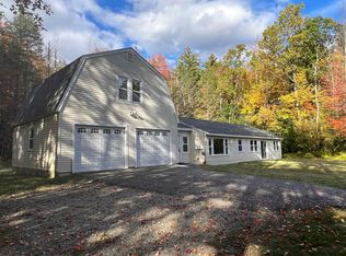 555 New Boston Rd, Bedford, NH 03110