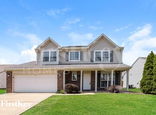 698 Hollowood Ln, Avon, IN