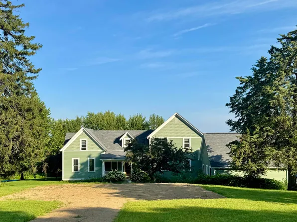 4989 N Ford Rd, Scales Mound, IL 61075