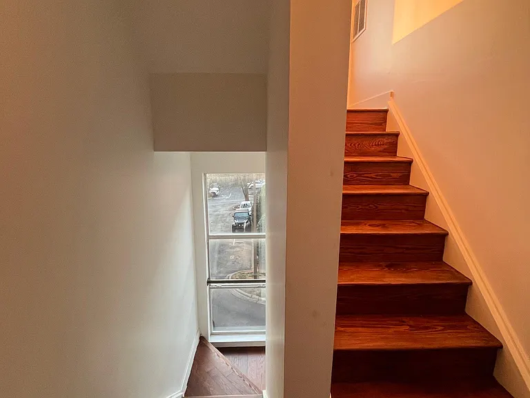 2038 Atherton Heights Ln — Photo 7