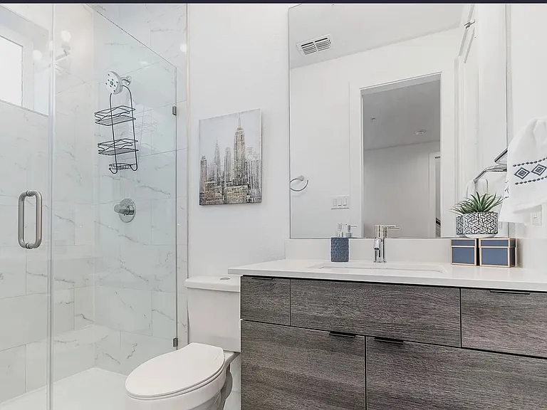 2239 Lovedale Ave — Photo 18