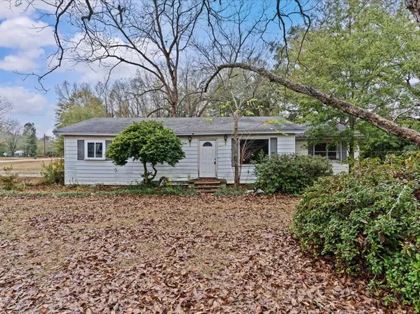 3164 E Cottonwood Rd, Dothan, AL 36301