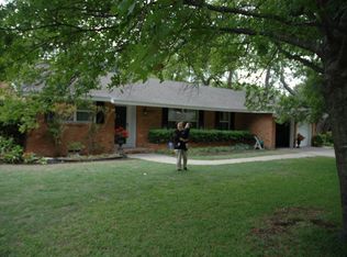 3834 Constitution Dr, Dallas, TX 75229