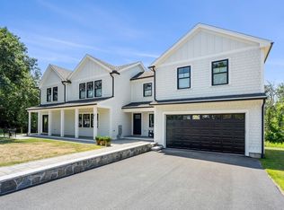 182 High Rd, Newbury, MA 01951