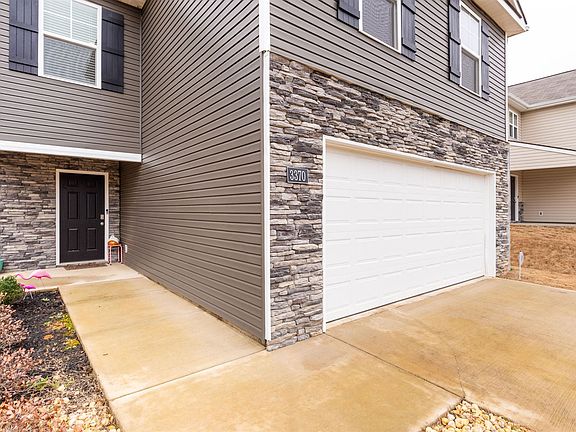 4th image of 3370 Serenity Dr NE