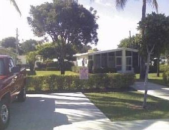 1st image of 256 NE 10th St