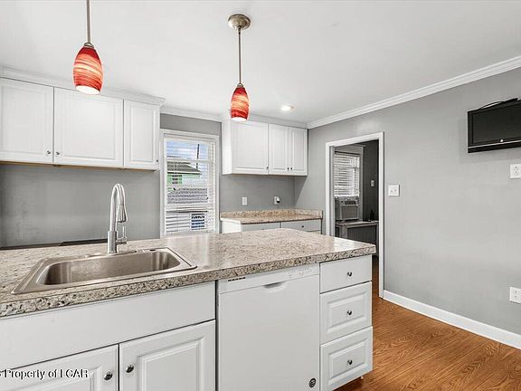 5th image of 27 Pulaski St