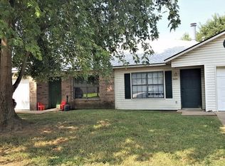 1335 N Boxley Ave, Fayetteville, AR 72704