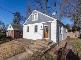 4915 Bayard Blvd, Bethesda, MD 20816