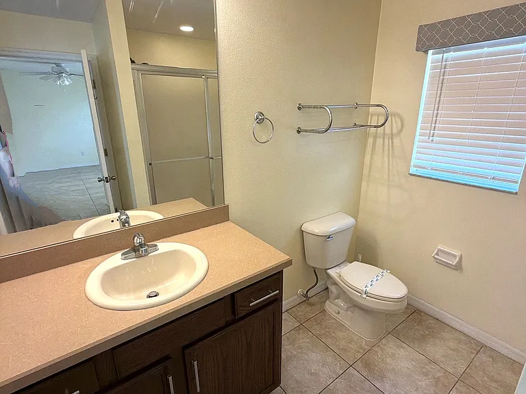 217 Robin Rd — Photo 16