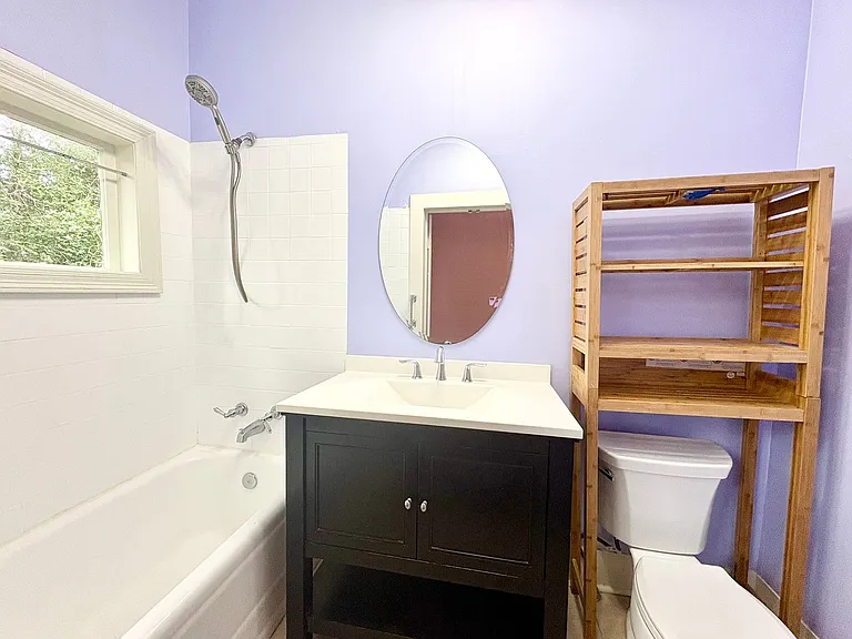 215 Versailles Blvd — Photo 17