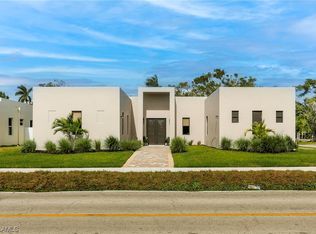 354 Van Buren St, Fort Myers, FL 33916