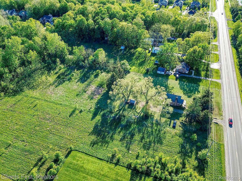 48375 Ford Rd, photo 25