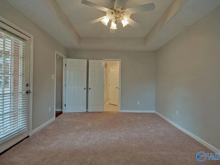 113 Claytor Ln — Photo 15