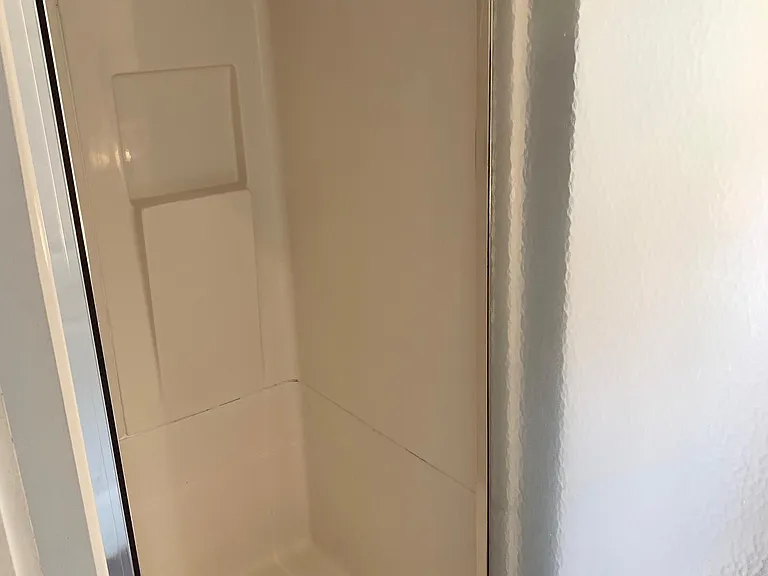 27 Young St #2 — Photo 17