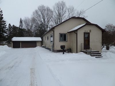 813 Elm St, Antigo, WI, 54409