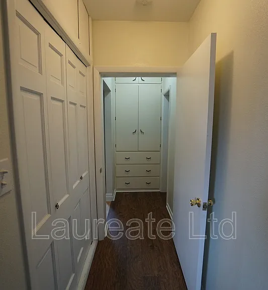 1240 Jefferson Ave — Photo 6