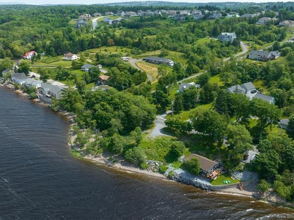 487 Gondola Point Rd, Quispamsis, NB E2E 1E5