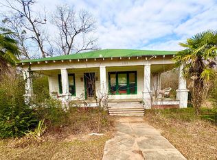 305 Quitman St, Pittsburg, TX 75686
