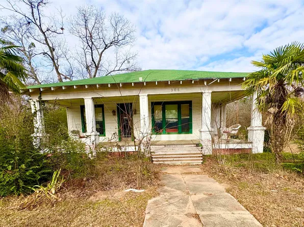 305 Quitman St, Pittsburg, TX 75686
