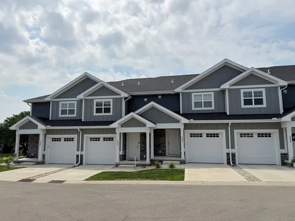 4679 Bellflower Dr #3, Deforest, WI 53532