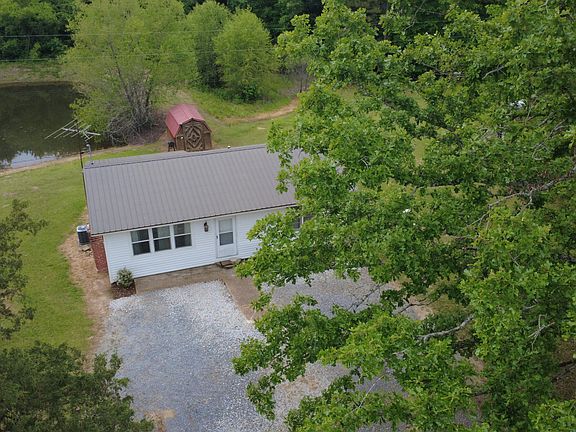 2nd image of 8177 Butler Rd