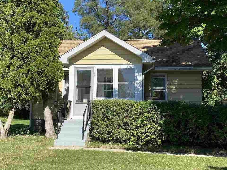 1st image of 149 Woodland Ave