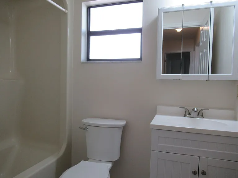 127 Sunnyside Dr — Photo 16