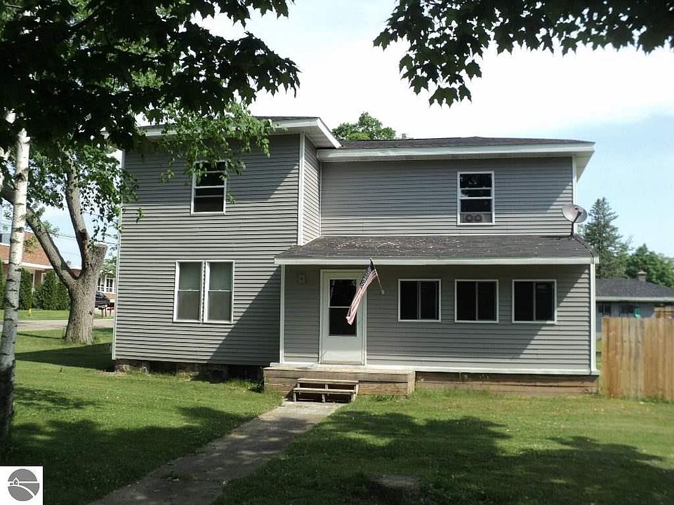 1st image of 206 E Garden St
