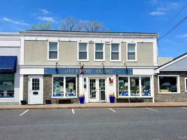 22 Ludlam Ave #2, Bayville, NY 11709