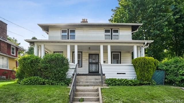1st image of 222 Lorraine Ave