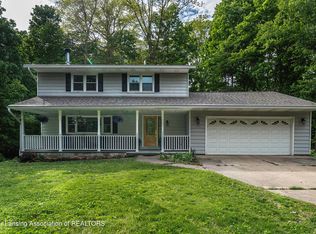 3216 Smithville Rd, Eaton Rapids, MI 48827
