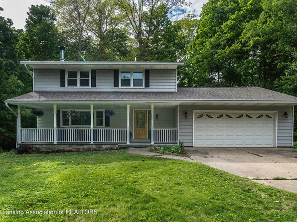 3216 Smithville Rd, Eaton Rapids, MI 48827